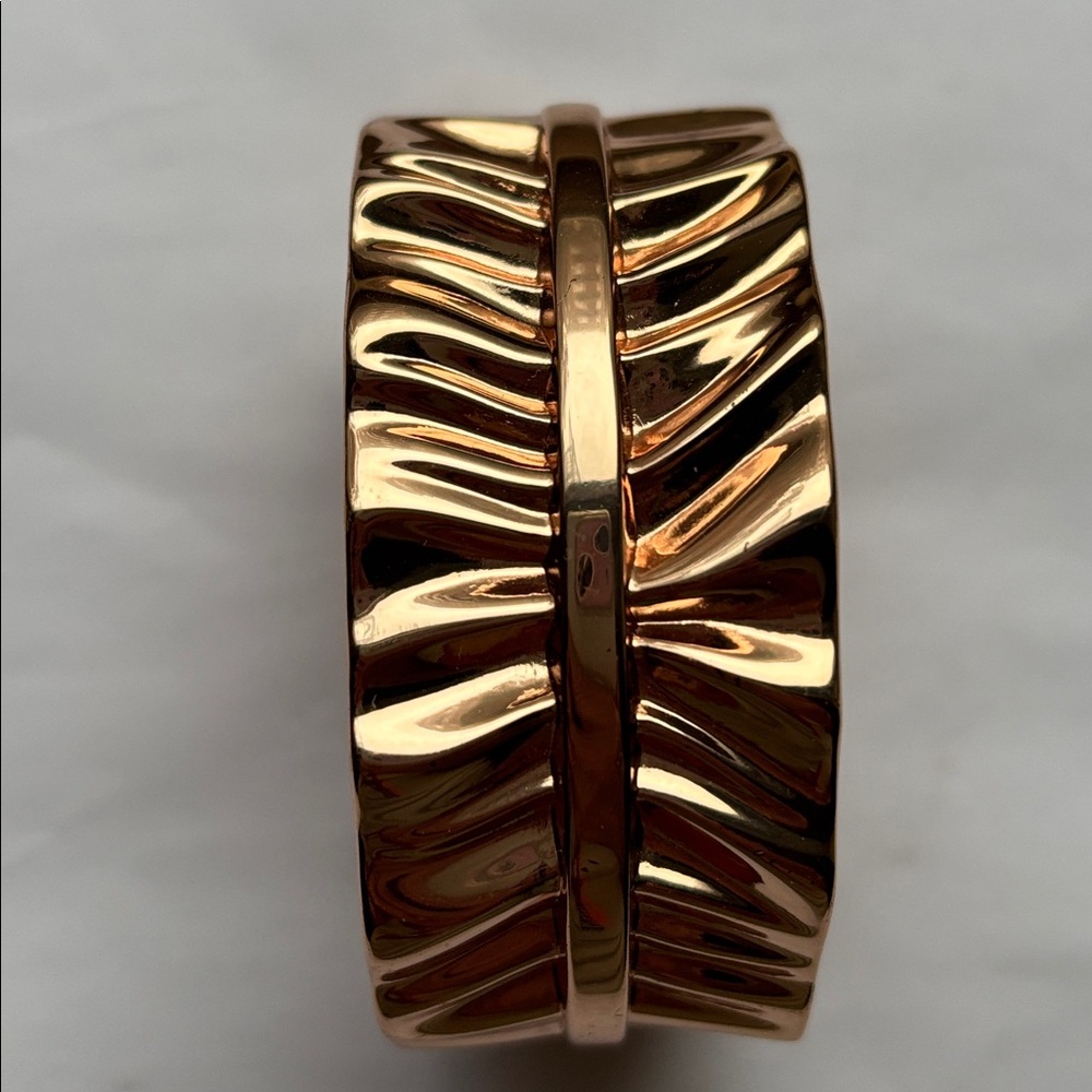 🟡Brand New Rose Gold Tone Hinge Cuff Bracelet